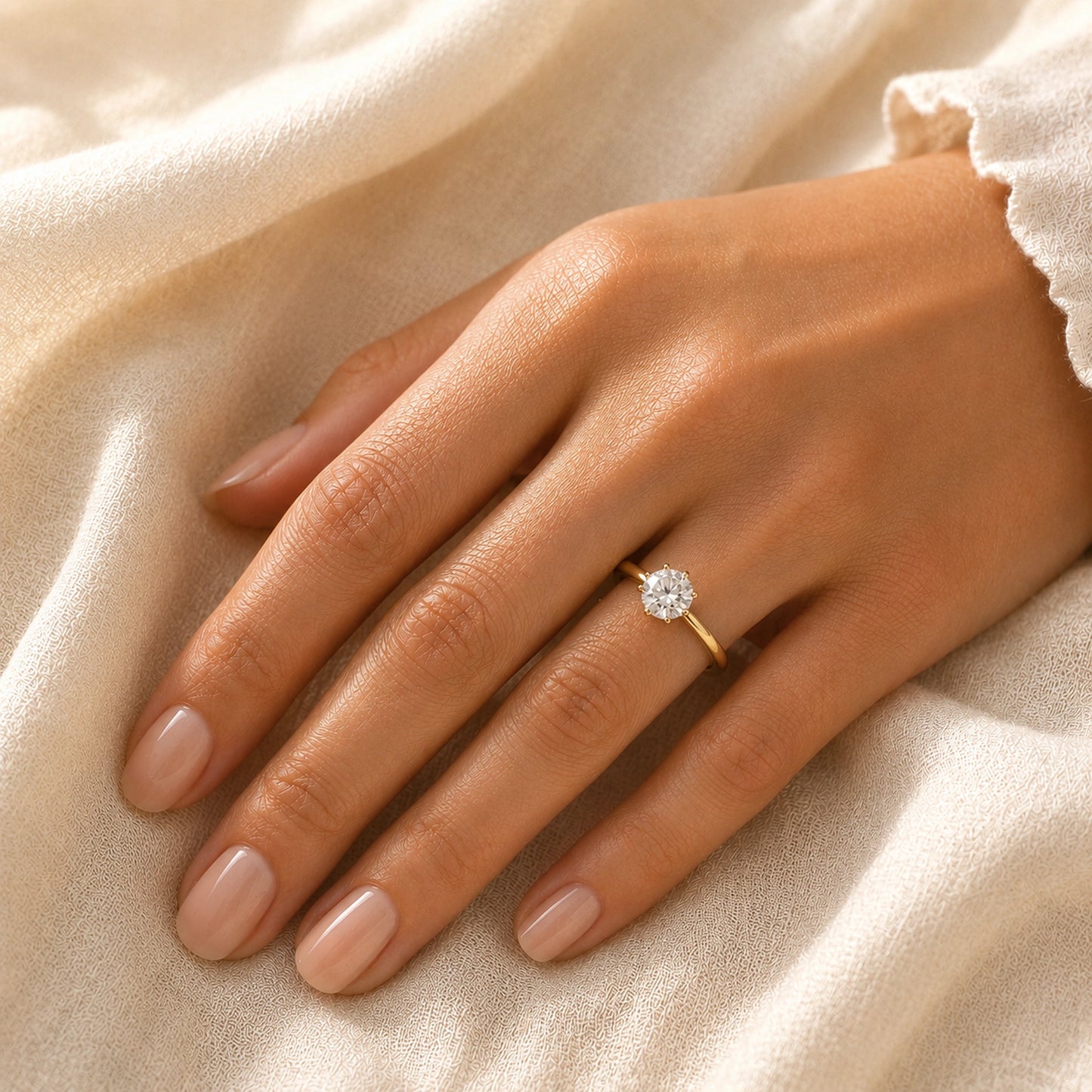 Anillo solitario con diamante de 1 Qt. Corte redondo